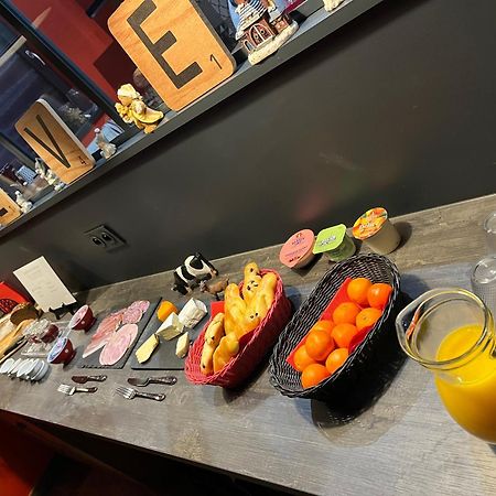 L'Attrap'Reves : Le Confort Hotelier, La Convivialite En Plus Ergersheim Luaran gambar
